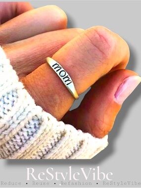 NWT MOM Pretty Dainty Silver Ring FASHION NEW Size 7 8 9 10 11 Stainless Steel